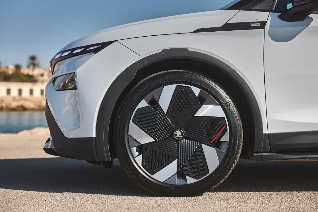 mały SUV